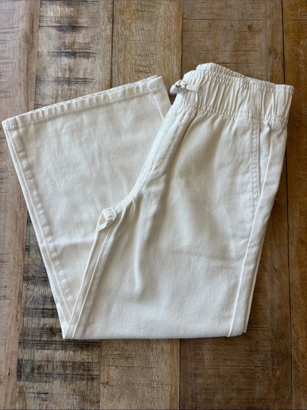 NWOT Old Navy Cream High Rise Baggy Pants S(6-7)